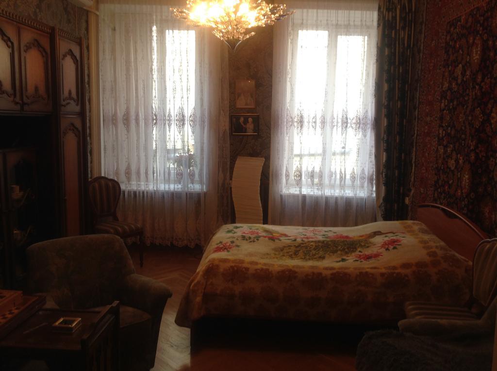 Ia'S Homestay Tbilisi ภายนอก รูปภาพ