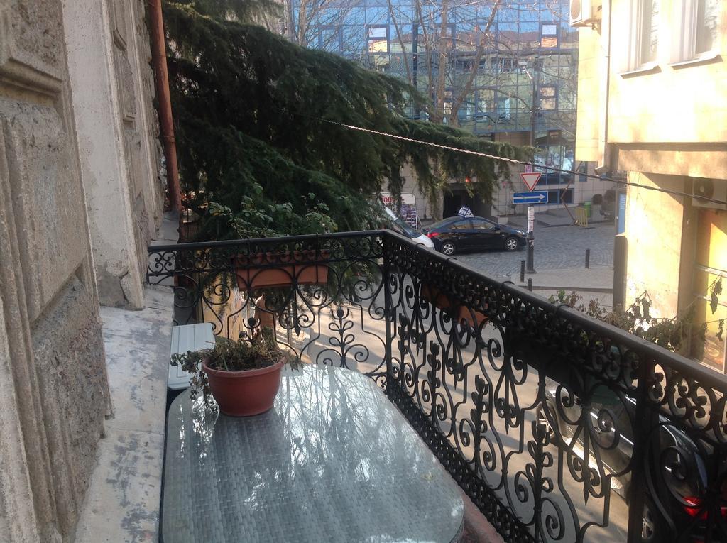 Ia'S Homestay Tbilisi ภายนอก รูปภาพ