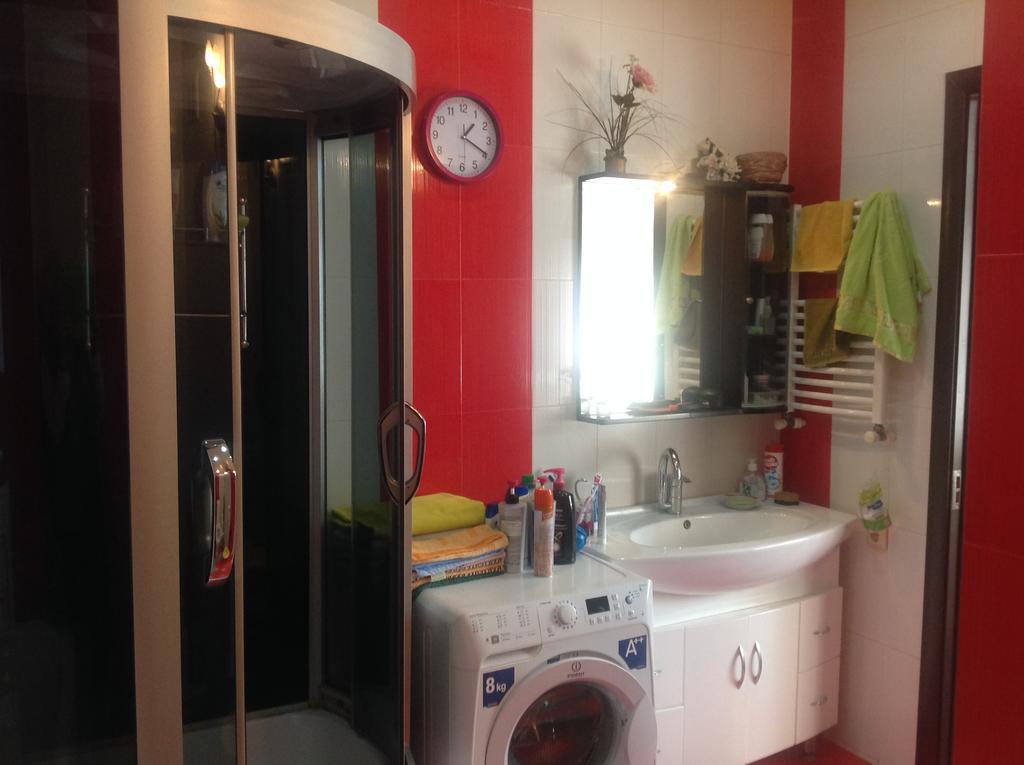 Ia'S Homestay Tbilisi ภายนอก รูปภาพ